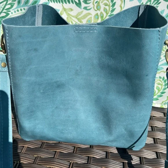 Portland Leather Aqua Butterfly Bag - Picture 3 of 9